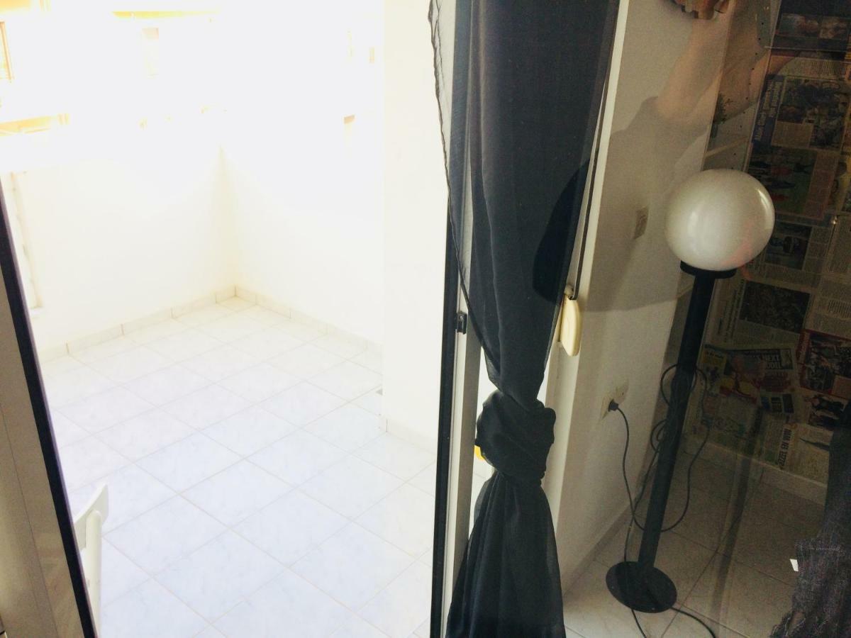 Korona Βeach Αpartments Leilighet Rethymno Eksteriør bilde